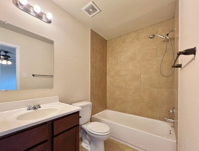 Building Photo - 6414 Attucks Ln