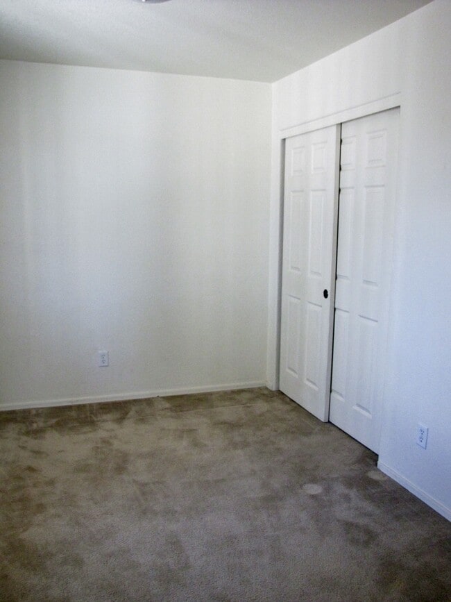 Building Photo - 2BR/2BA, 1024 sq.ft. condo in Sierra Vista, AZ