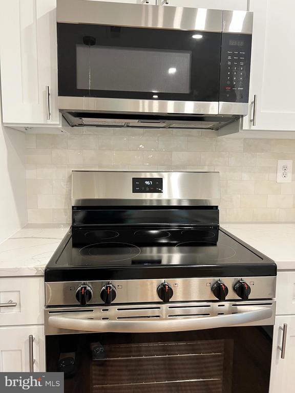 Building Photo - 34 Hornets Nest Ln