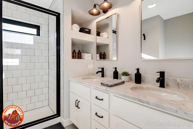 Building Photo - Newly-Built & Energy-Star Certified 3-Bedroom in Swannanoa