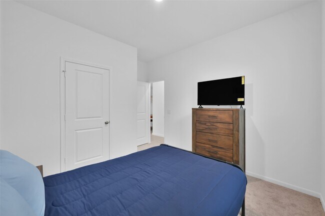 Building Photo - 10917 Fly Catcher Dr