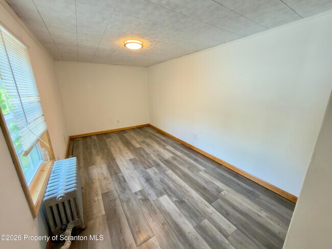 Building Photo - 512 Emmett St