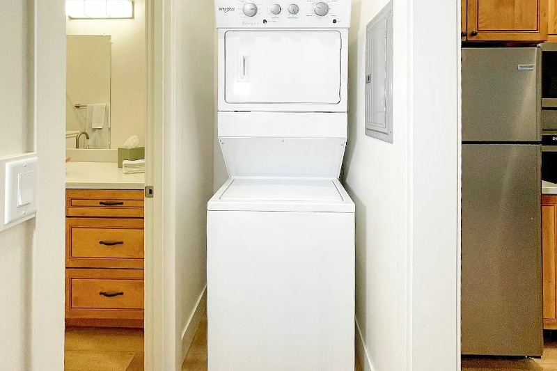 Building Photo - 142 SW 19th St