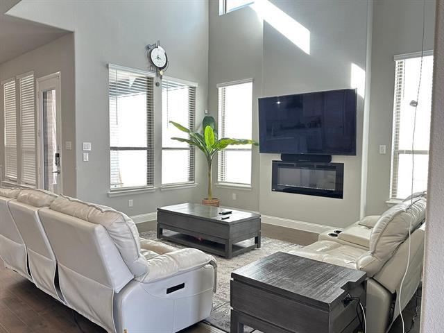 Building Photo - 11433 Four Roses Trl