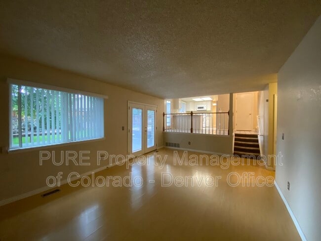 Building Photo - 725 Northridge Rd