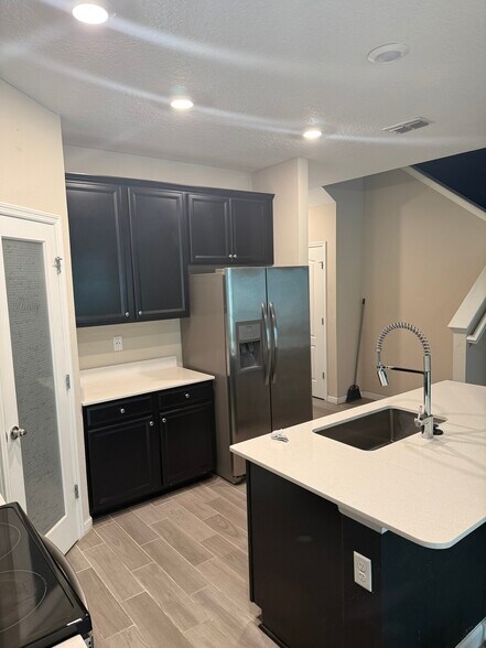 Building Photo - 1626 Pottsburg Point Dr