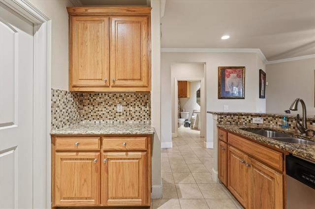 Building Photo - 500 Water's Edge Drive