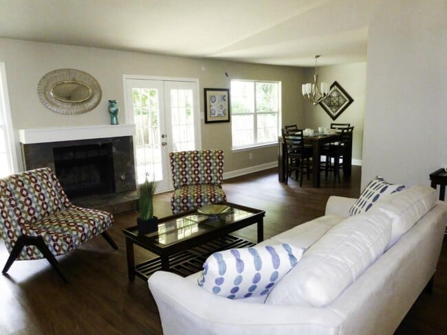 Building Photo - 13169 Mill Stone Dr