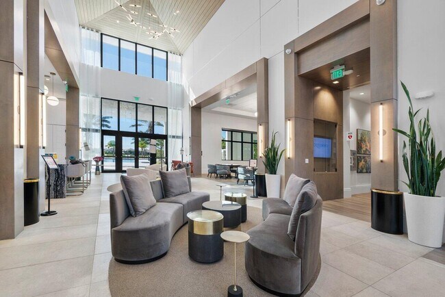 Building Photo - 5160 Willow Crk Dr