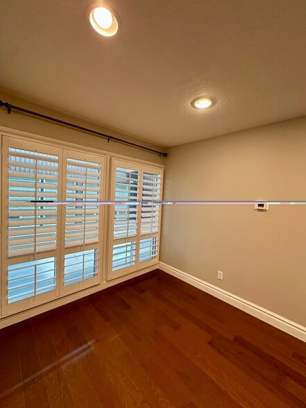 Building Photo - 73 F St E