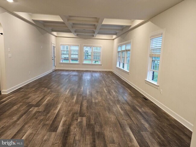 Building Photo - 2502 Vivaldi Ln
