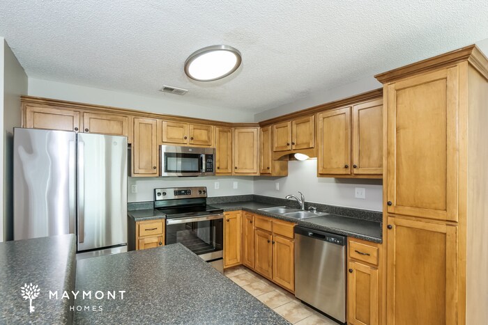 Building Photo - 5918 Keebler Dr W