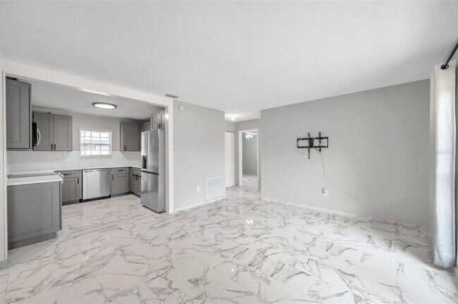 Building Photo - 3230 51st St N