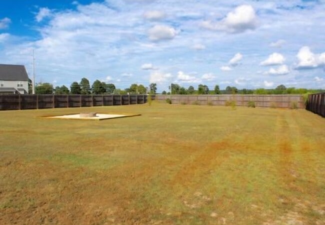 Building Photo - 613 Pecan Grove Loop