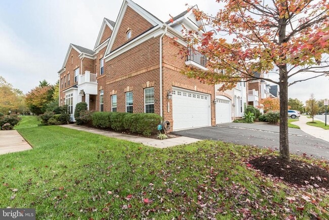 Building Photo - 3873 Billberry Dr