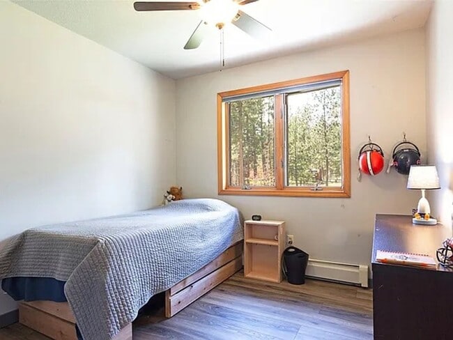 Building Photo - Beautiful spacious 3 bed, 3 bath home situated on 2.53 private acres in Stevensville.