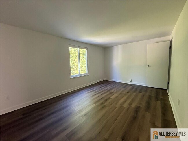 Building Photo - 53 Cottonwood Ct