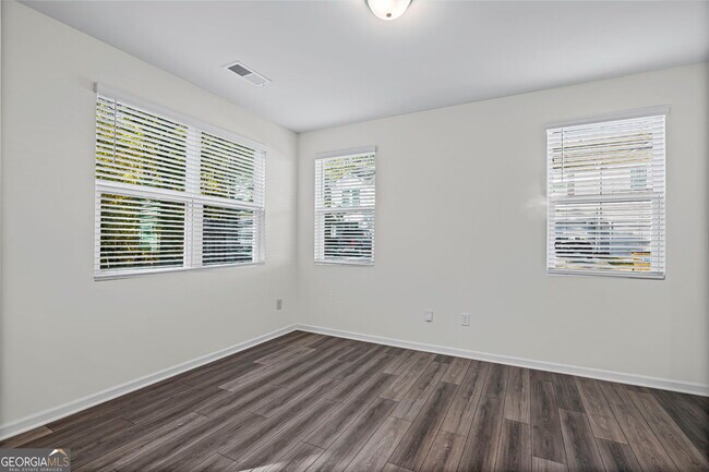 Building Photo - 1002 Paddington Dr