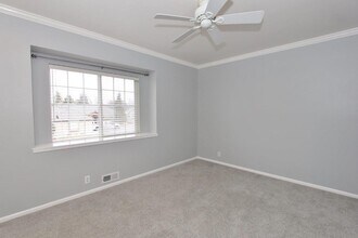 Building Photo - Elegant Home in Hobble Creek!