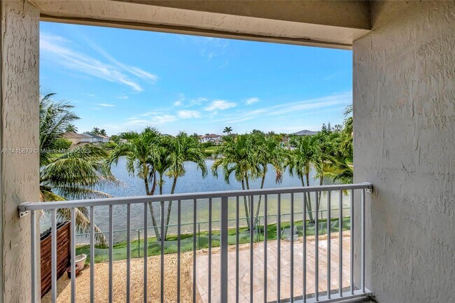 Building Photo - 14443 SW 12th Ln