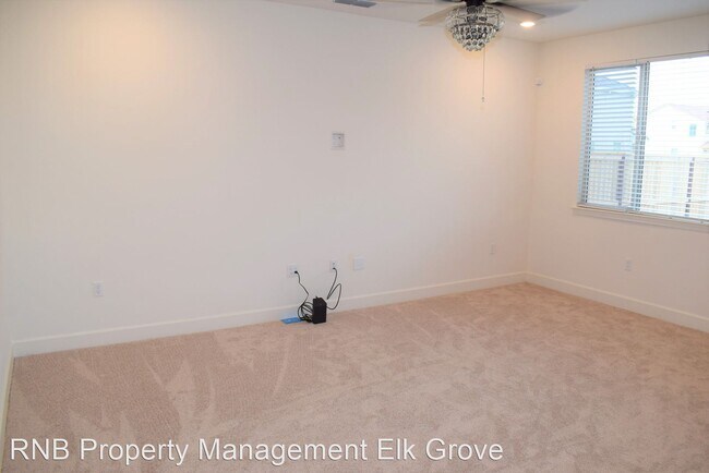 Building Photo - 4 br, 3 bath House - 9303 Chiffonade Way