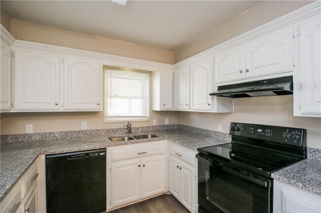 Building Photo - 1813 Ronald St