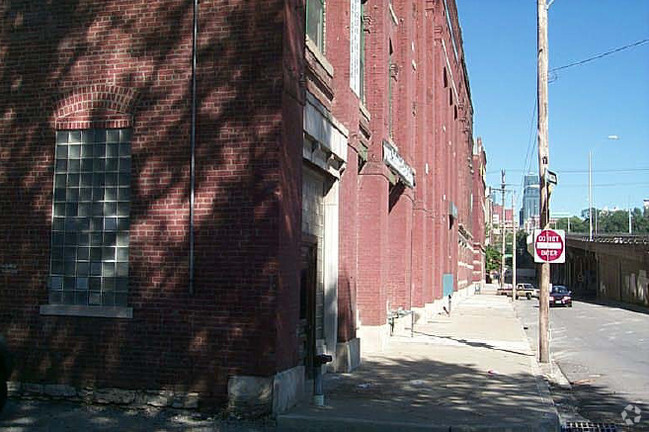 Alternate Building View 5 - Columbia Burlap Lofts