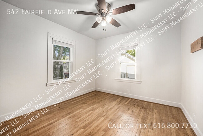 Building Photo - 542 Fairfield Ave NW