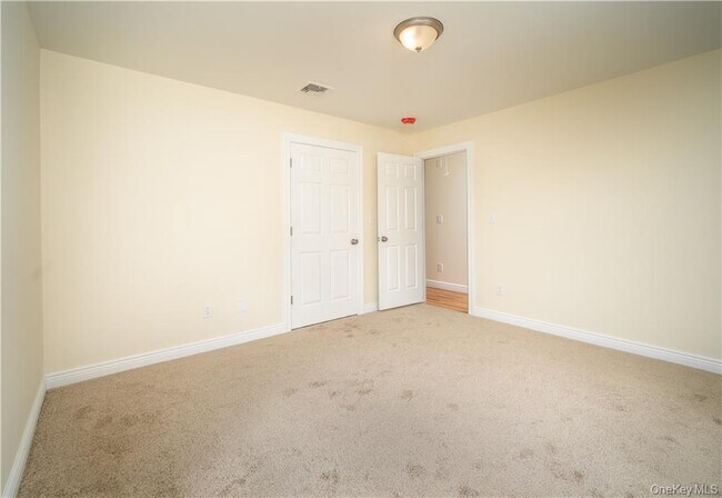 Building Photo - 69 Schneider Ave