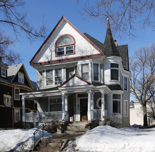 2306 Colfax Ave S 2306 Colfax Ave S Minneapolis MN 55405 Apartment