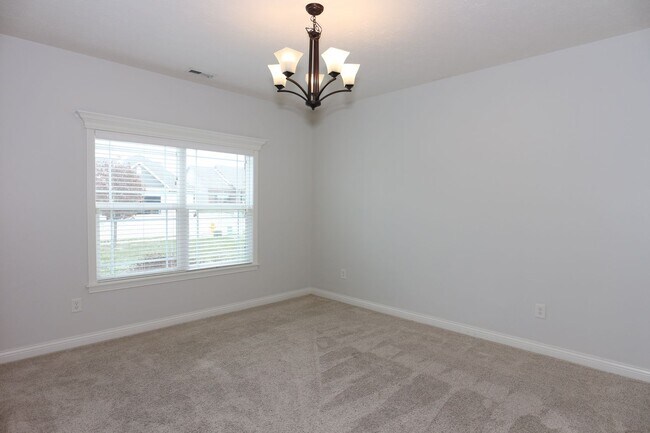 Building Photo - Ranch-style 3 Bedroom Lafayette Home!