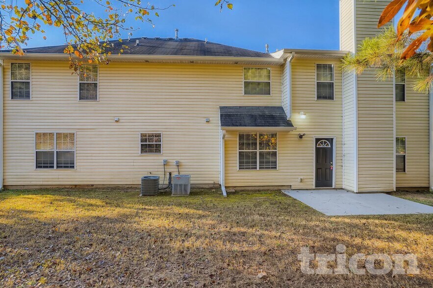 Building Photo - 141 Wood Way