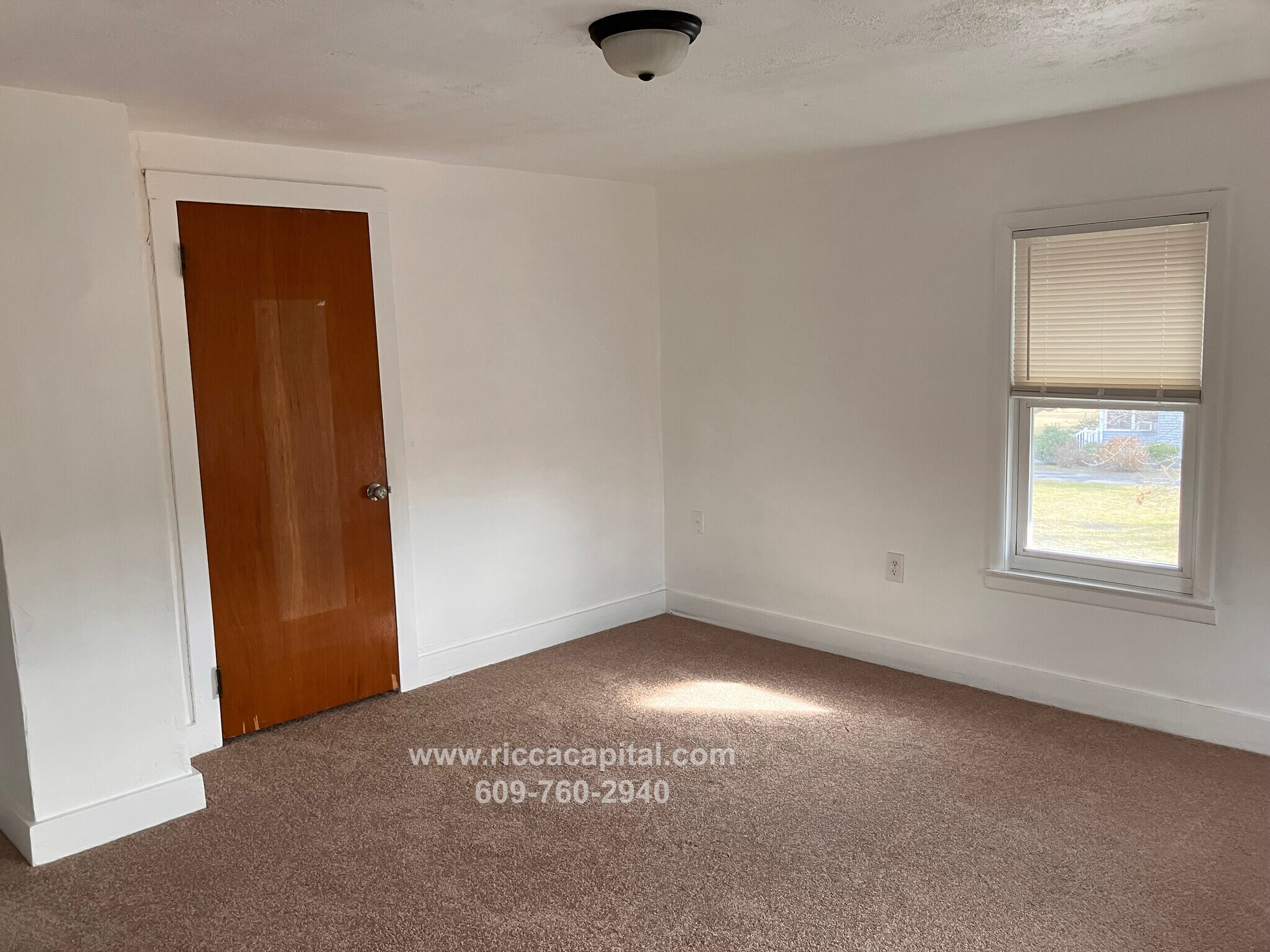 Building Photo - 685 Egg Harbor Rd