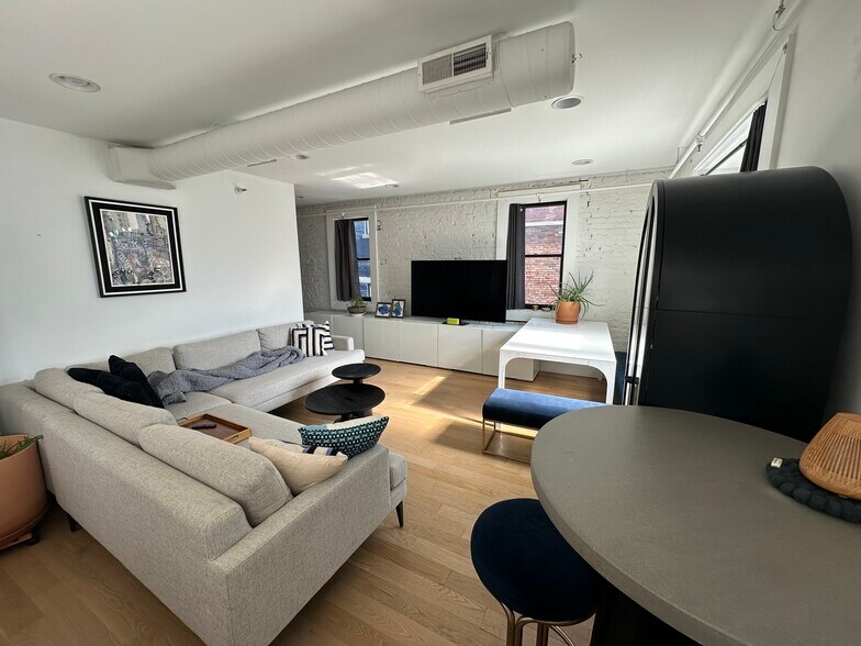 Living Room - 1523 Republic St