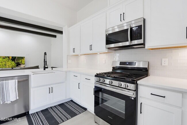 Building Photo - 15244 Hunch Ct