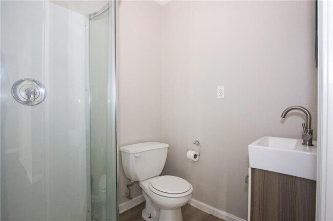 Building Photo - 3292 Shady Valley Ct SW