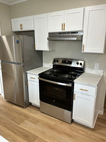 Building Photo - 41 White St