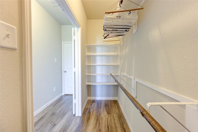 Building Photo - 3566 Paganini Pl