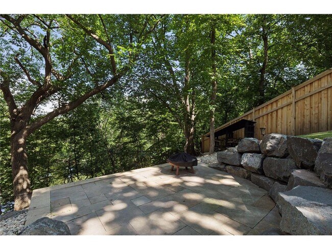 Building Photo - 6540 Navaho Trail