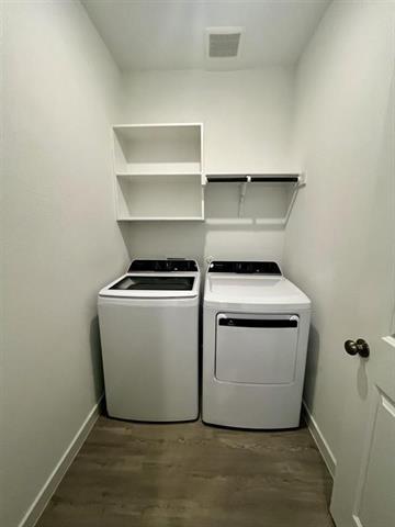 Building Photo - 1904 Adams Dr