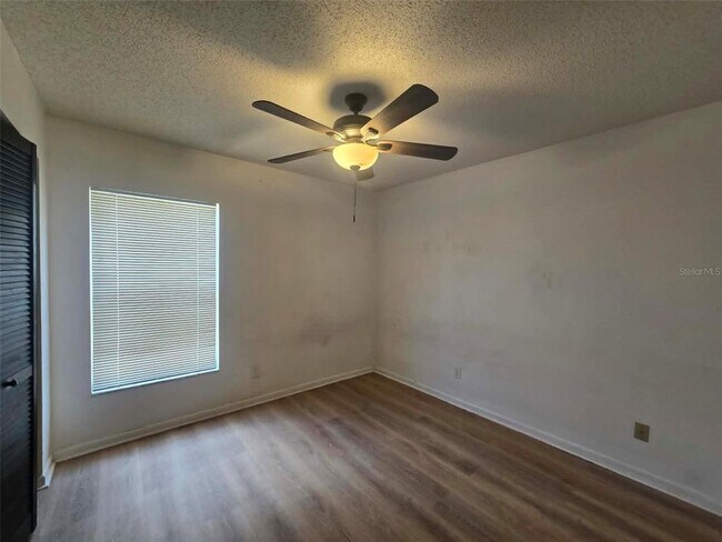 Building Photo - 12412 Cardiff Dr