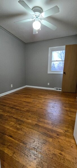 Building Photo - 2636 Wedgewood Rd