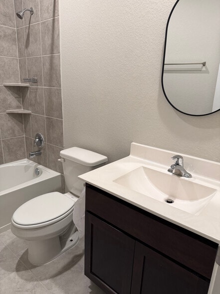 Building Photo - 3525 Pearl Mill Ln