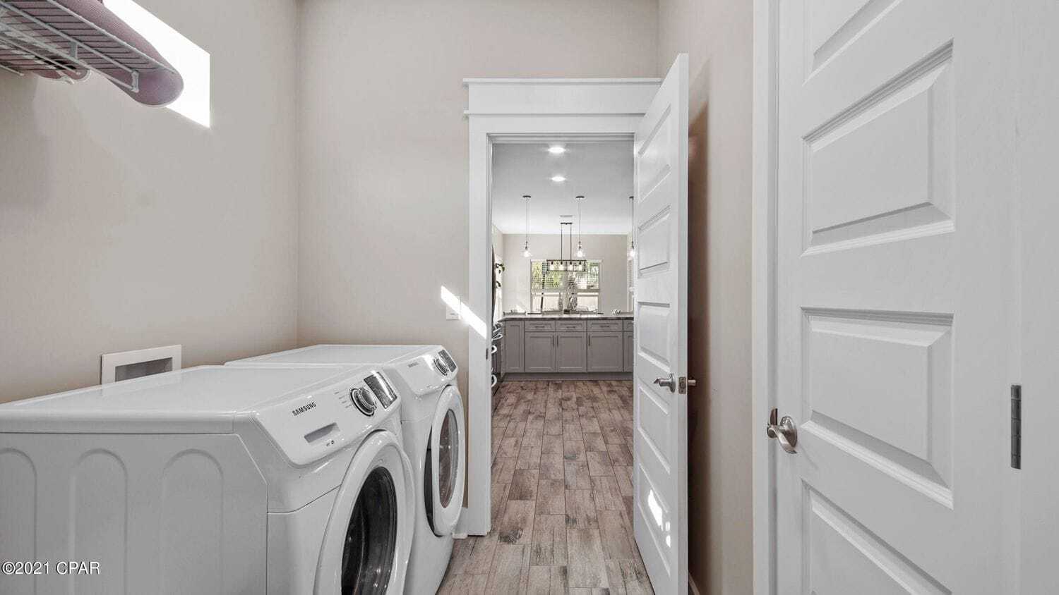 Building Photo - 2916 Laurie Ave