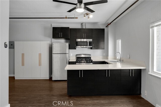 Building Photo - 601 Linden Ave