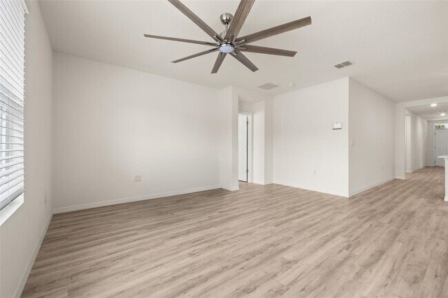 Building Photo - 1078 Clay Blvd