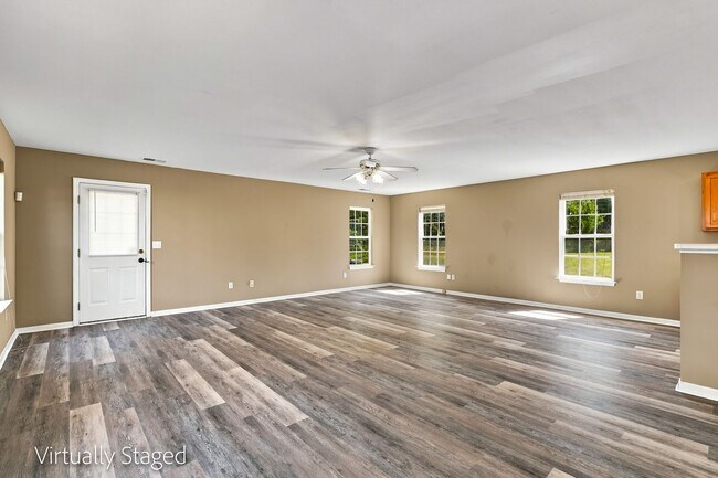 Building Photo - 822 Oakshire Cir