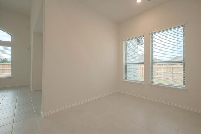 Building Photo - 1343 Vinter Mdws Ln