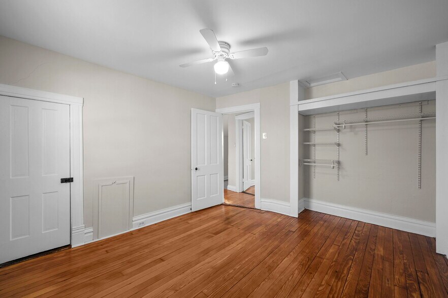 Building Photo - 5354 Gilson Ave