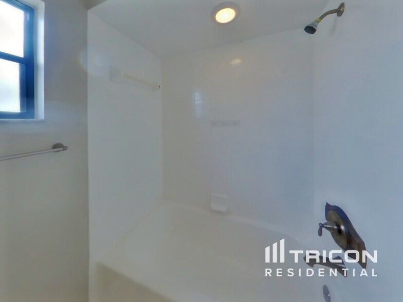 Building Photo - 8201 Golden Bear Loop